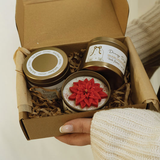 Box Pack Golden Poinsettia