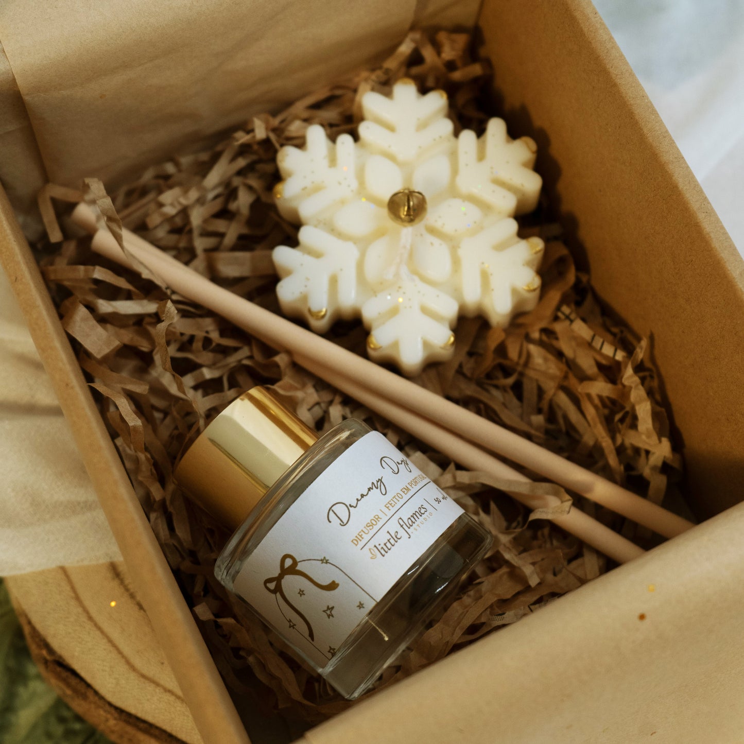 Box Enchanted Snowflake & Star Reed Diffuser