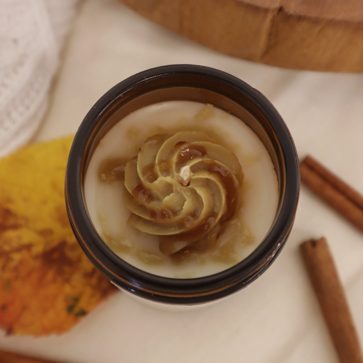 Cinnamon Rolls Candle
