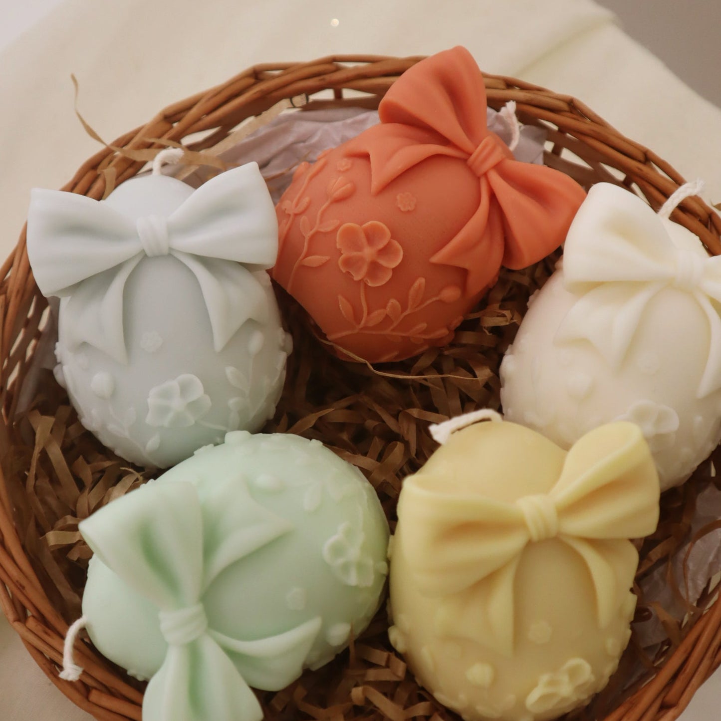 Ribbon Blossom Egg