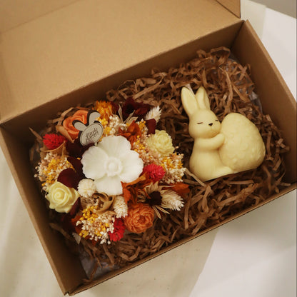 Box Petite Blooming Stone & Blossom Bunny